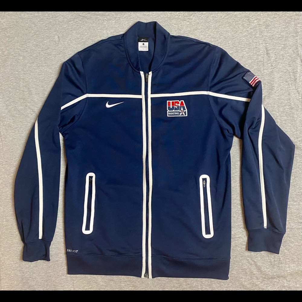 Nike Basketball Jacket, Large, Very Rare, Like New